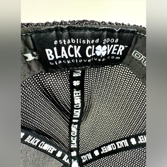 Black Clover
Radius Jade/Black/Hd Print Patch Trucker Hat - Picture 4 of 4